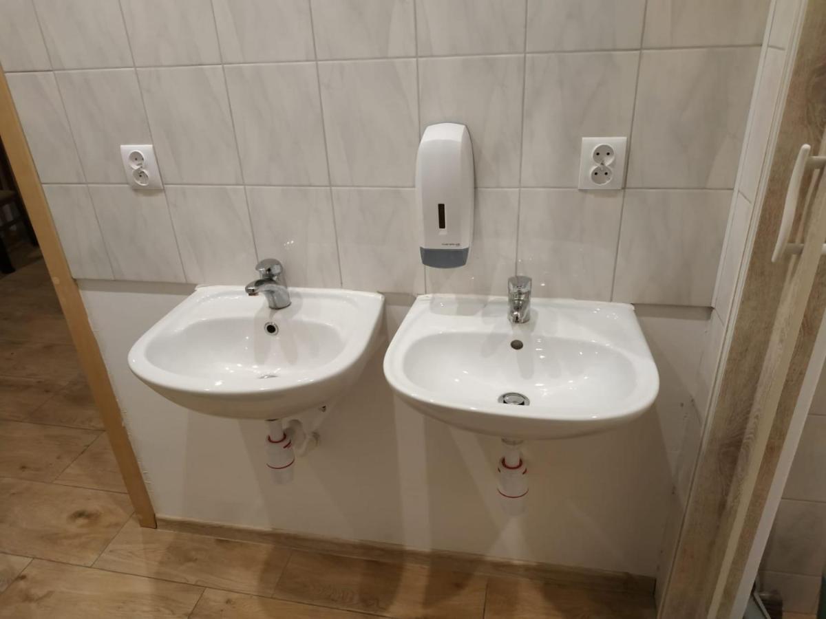 4U Hostel Zgorzelec - Free Parking Jedrzychowice  Eksteriør bilde