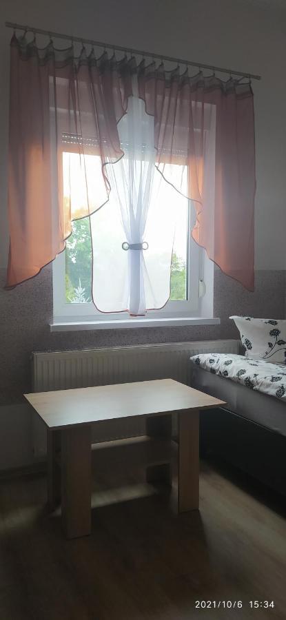4U Hostel Zgorzelec - Free Parking Jedrzychowice  Eksteriør bilde